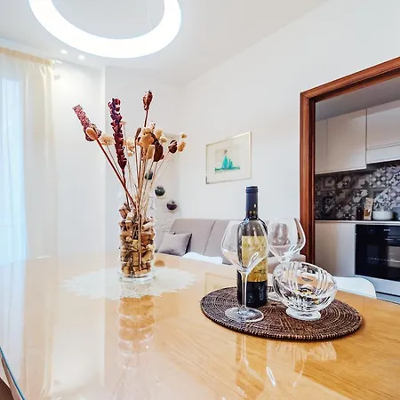 Sofia's House - Comfort E Relax Vicino Stazione Notarbartolo * 팔레르모