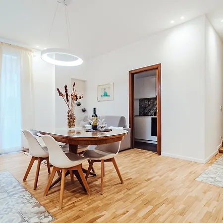 아파트 Sofia's House - Comfort E Relax Vicino Stazione Notarbartolo 팔레르모